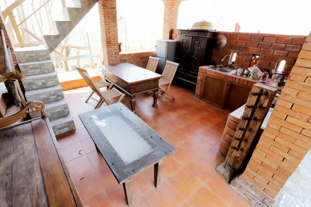 Newalaskuliner & Homestaywatulumbung Kretek Exteriör bild